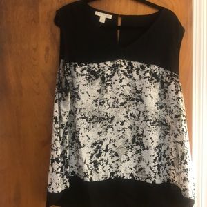 Black and whit shirt